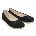 black flat shoes