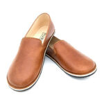 men’s brown moccasin
