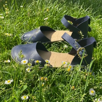 Women's Closed Toe Sandals